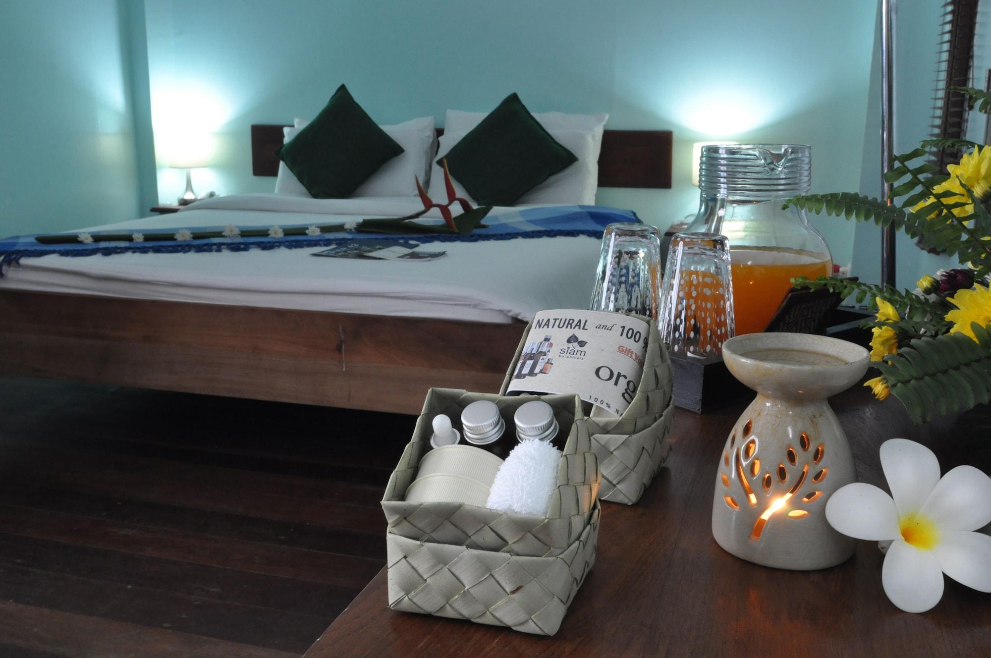 Pier 42 Boutique Resort & Spa Chalong Bagian luar foto